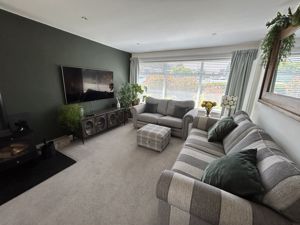 Photo 21- click for photo gallery